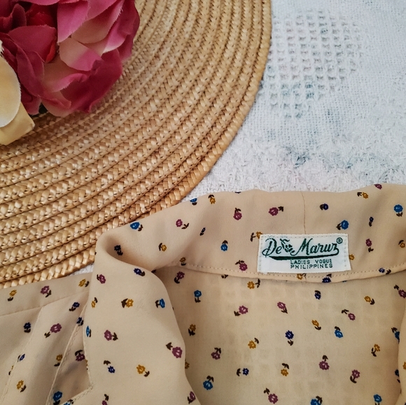 De Maruz | Vintage Cream Natural Floral Belted Pleaded Midi Dress - Picture 7 of 7